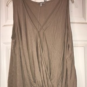 Tank top. flowy